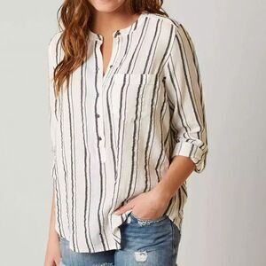 Lucky Brand Striped Henley Top Women's Size S Black White Front Pocket Soft